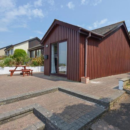 Soundview Villa Plymouth Exterior photo