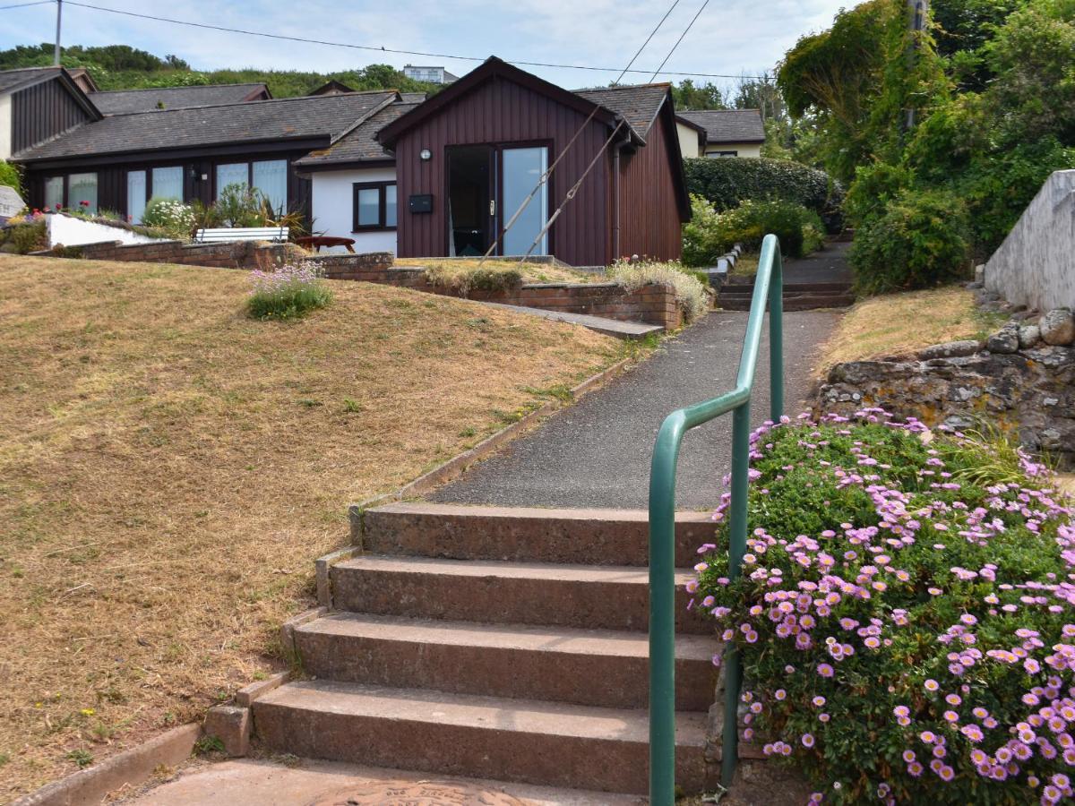 Soundview Villa Plymouth Exterior photo